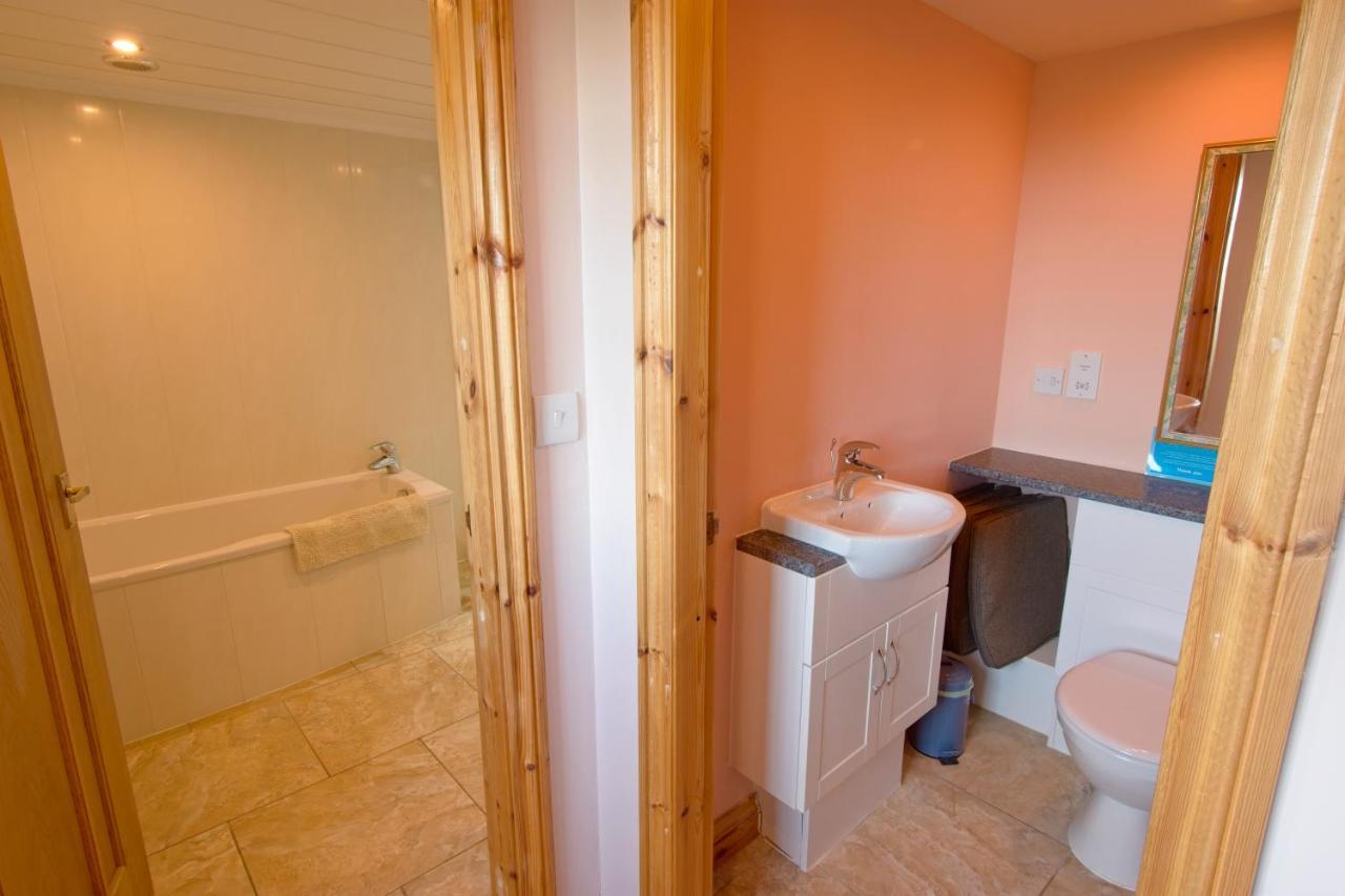 Rosecombe, Borrowby Farm Cottages Стейтс Екстериор снимка
